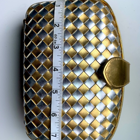 Vintage Woven Fiona Silver and Gold Hard Clutch Purse with Chain - Picture 11 of 11